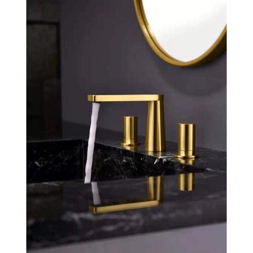Fashion White brass bathroom sink faucet three holes two handle Cold hot water mixer basin faucet