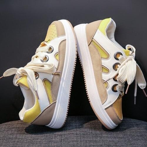 White Shoes Flat Pumps Retro Casual Sports Skate Shoes 2021 New