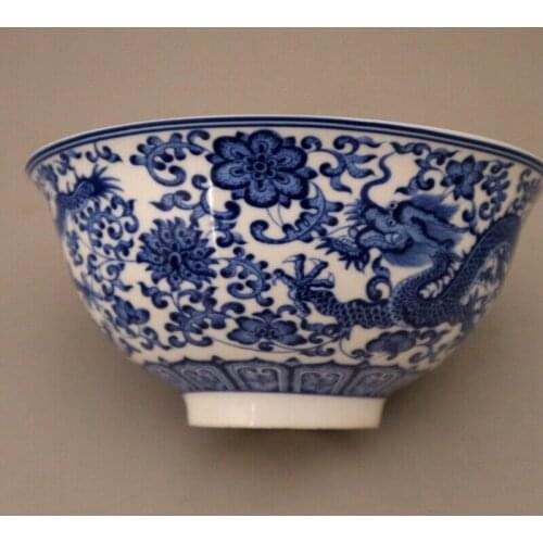 Chinese old porcelain Blue and white double dragon pattern bowl rice bowl