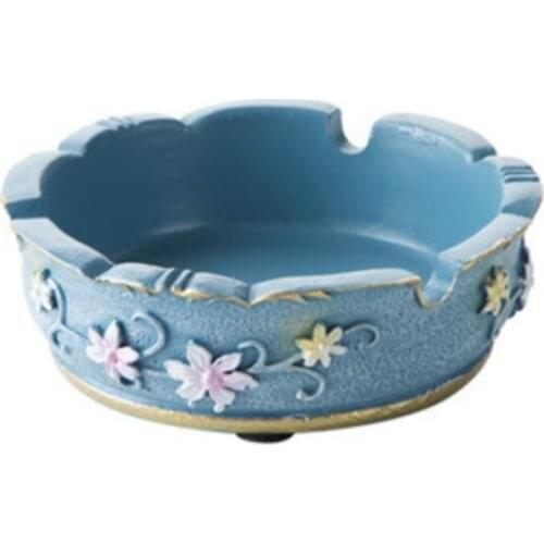 Living room coffee table ornaments resin ashtraye personality mini ashtray European home office deco