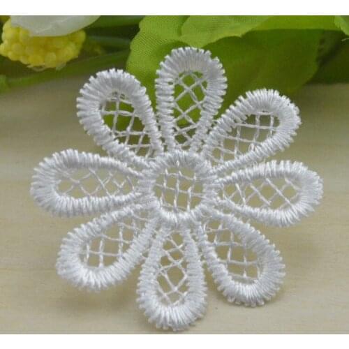 Free Shipping 100 pcs Flowers Water Soluble Embroidery Patch Iron On Motif Applique Clothing Hat Bag Shoe Patch DIY Accessory
