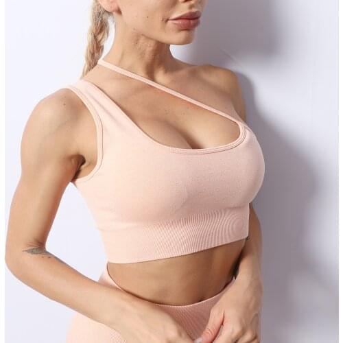 The new crossbody sling bra yoga wear one-shoulder vest-style sports underwear seamless beautiful back tights