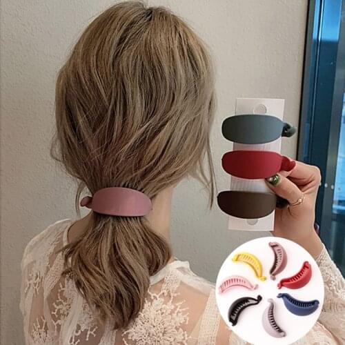 Cute Candy Colors Banana Shape Hair Claws For Women Girls Sweet Hair Clips Ponytail Holder Pins Fashion Accessories