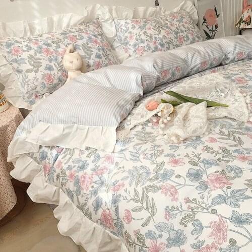 American Pastoral Style Bedding Set Small Floral Duvet Cover Four-piece Cotton Bed Linen Pillowcase Korean Lace Girl Heart