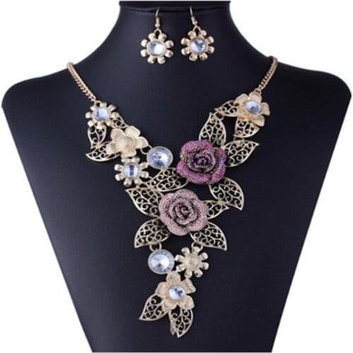 Exaggerated Retro Alloy Hollow Flower Pattern Crystal Bridal Jewelry Sets Rhinestone Statement Necklace&Earrings For Women Gift