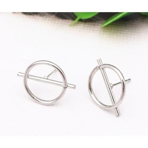 Exaggerated Small Circle Round Bar Stud Earrings for Women Delicate Hollow Geometric Alloy Earring Wedding Party Jewelry Gift