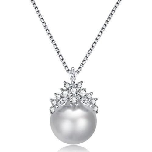 Creative Fashion Queen Crown Pendant And CZ Pendant Necklace