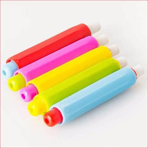 5PCS Wholesale Dustless Chalk Holder Pen Chalk Clip For Teacher Porta Tiza On Blackboard Sticker Chalkboard wall sticker