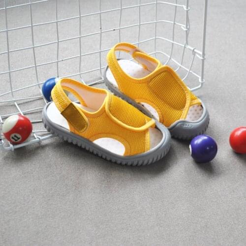 Childrens sandals Summer new Childrens casual sports sandals student sandals beach shoes light adjustable boys and girls shoes