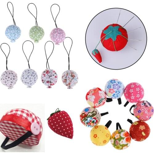 1Pc Red Tomatoes Strawberry Ball Shaped DIY Craft Needle Pin Cushion Holder Sewing Kit Pincushions Sewing Home Supplies