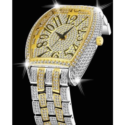 Iced Out Watches for Men Hip Hop Bling Full Diamond Mens Watch Fashion Quartz Wristwatch Silver Gold Tonneau Relogio Masculino