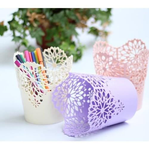 1pc Lace Hollow Flower Pattern Pen Holders Cosmetic Brush Storage Holder Office School Home Desk Organizer Container Accessorie