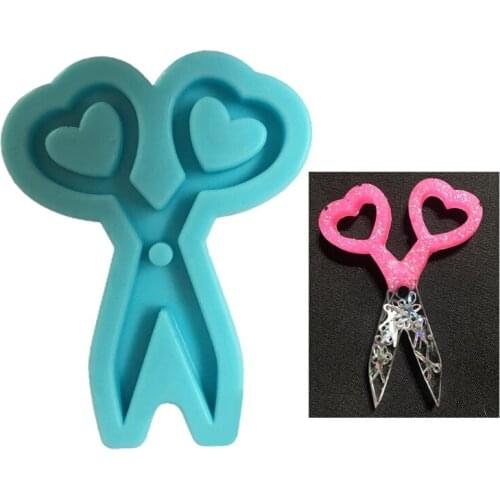 DIY Love Heart Mini Scissors Epoxy Resin Mold Keychain Pendant Silicone Mould P9YF