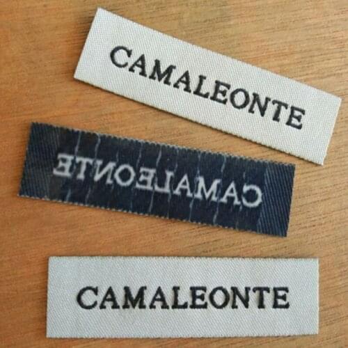 1000PCS Custom Iron on white cloth woven label embroidered tags hot melt glue heating