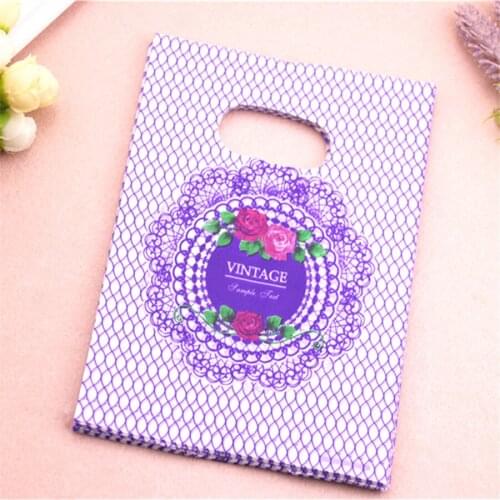 2017 New Style Wholesale 100pcs/lot 15*20cm Luxury European Style Gift Packaging Bags Vintage Plastic Boutique Clothing Bags