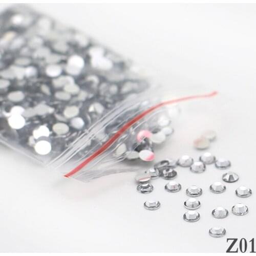 4mm 1000pcs New Transparent Decorative Diamond 14-sided Resin Round Fashion Popular Nail DIY SS16 Z01
