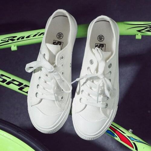 QWEDF 2019 Classic White Sneakers Women Casual Canvas Shoes Female Summer Lace-Up Flat Trainers Fashion Vulcanize Shoes D1-03