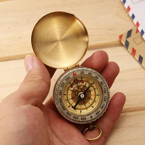Retro Clamshell Compass Luminous Compasses Hiking Camping Gold Watch Pocket Watch For Outdoor Hunting Camping Hiking Cycling
