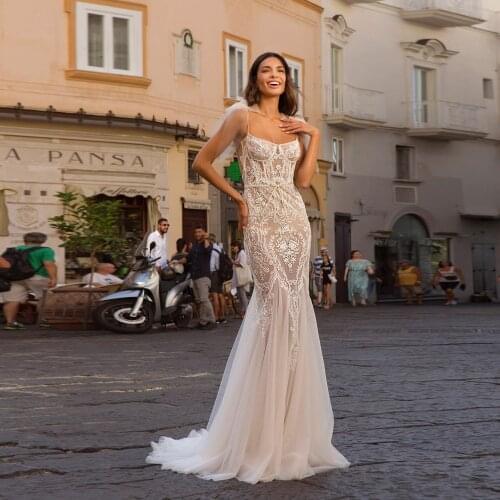 Elegant Wedding Dresses Tulle Appliques Square Collar Spaghetti Straps Backless Mermaid Bridal Gown Novia Do 2021