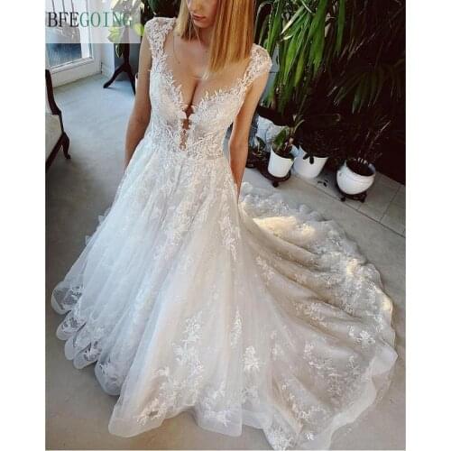 Ivory Tulle Lace Scoop Sleeveless Floor-Length A-Line Wedding Dresses Chapel Train Bridal Gowns Custom Made