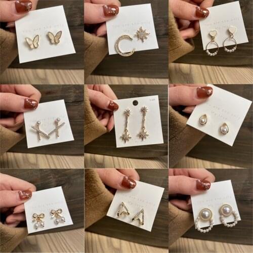 Korean Elegant Pearls Crystal Earrings For Women Fashion Geometric Cross Moon Heart Butterfly Bowknot Stud Earrings Jewelry Gift