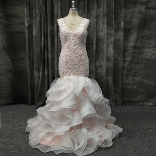 Blush Pink Mermaid Wedding Dress V Neck Sleeveless Lace Appliques Ruffled Skirt Real Images Bridal Gowns