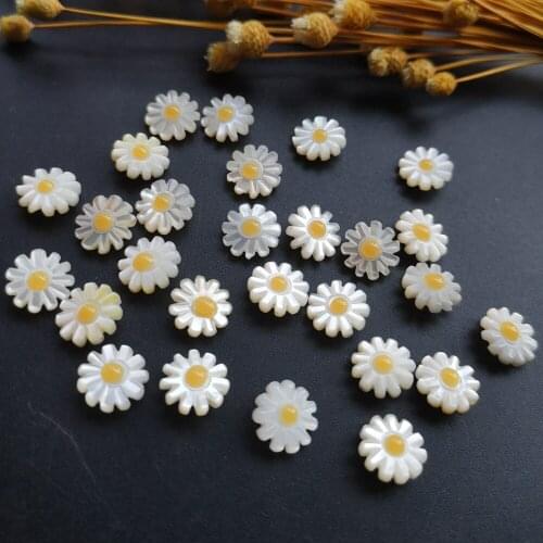 50pcs/lot 10mm Natural Daisy Sunflower cut Mother of Pearl shell for DIY Jewelry Daisy Flower Cut MOP Pearl shell for Brooch