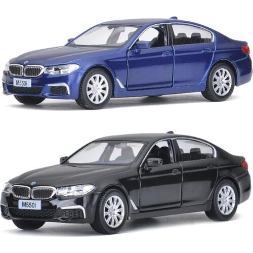 1/36 5In M550i Alloy Car Model Metal Body Automobile Plastic Chassis M550i 2 Doors Opened Boy Kids Toys For Children