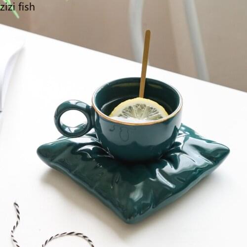 200ml Pillow Shape Ceramic Mug Coffee Cup and Saucer Set with Spoon Creativity Phnom Penh Milk Mug Afternoon Tea Cup Gift Mugs