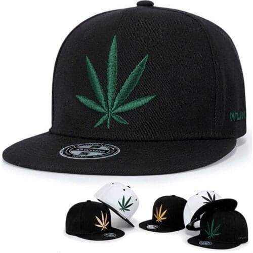 New three-dimensional maple leaf embroidery baseball cap fashion hip-hop snapback caps Outdoor shading leisure hat sunscreen hat