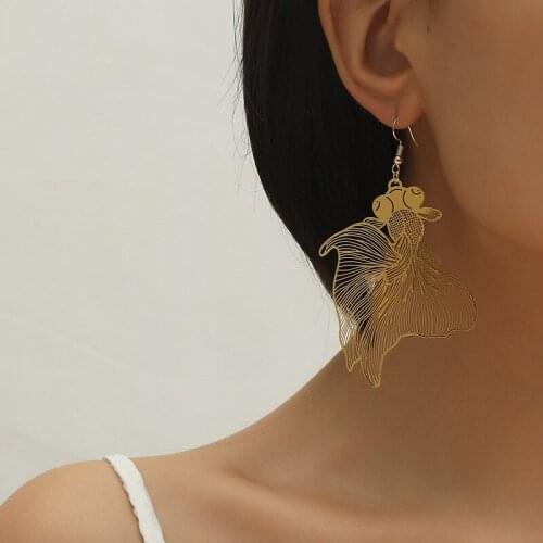 New Exaggerated Good Luck Fish Gold Metal Pendant Earrings for Women Girl Cute Personality Goldfish Earring Party Jewelry