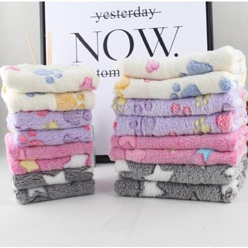 Pet Blanket Winter Dog Cat Bed Mat Foot Print Warm Sleeping Mattress Dogs Cats Coral Fleece Warm blanket Pet Supplies