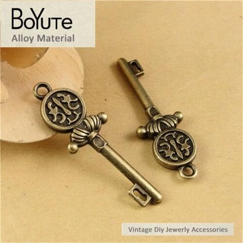 BoYuTe (60 Pieces/Lot) 43*13*4MM Vintage Key Accessories Parts Wholesale Antique Bronze Metal Pendant Materials for Jewelry
