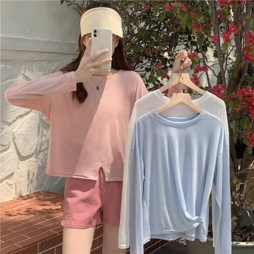 Womens Tops White Long-sleeved Sunscreen Shirt Top Womens Summer New Korean Style Loose and Thin Design Thin Sweater Tide