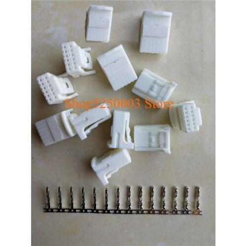 Free shipping 1318774-1 female 12pin tyco auto plug socket wire housing pbt waterproof connector