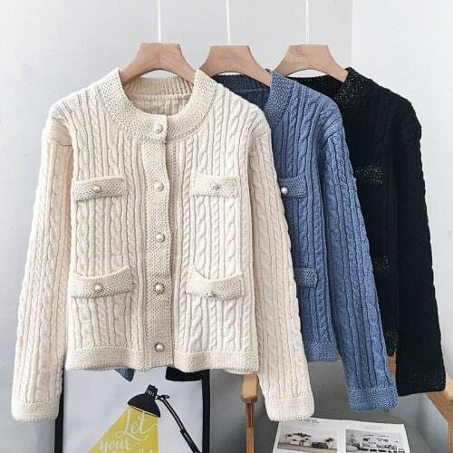 Autumn 2021 new Korean Western-style sweater light mature wind jacket retro Hong Kong-flavored sunscreen clothing female ins