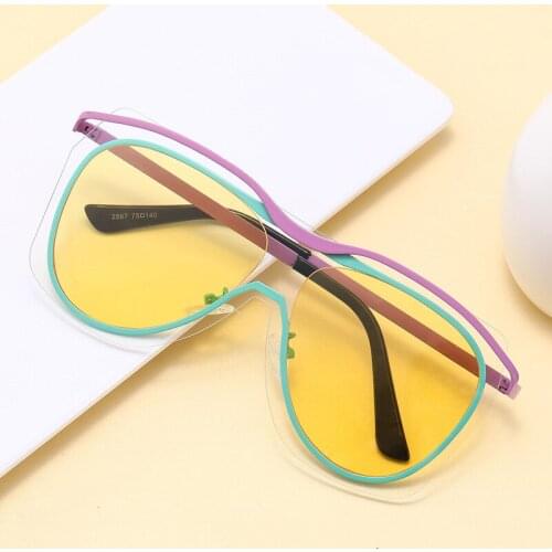 2021 Pink sunglasses metal ocean color lenses double beam fashion stripes legs Sunglasses women AS122