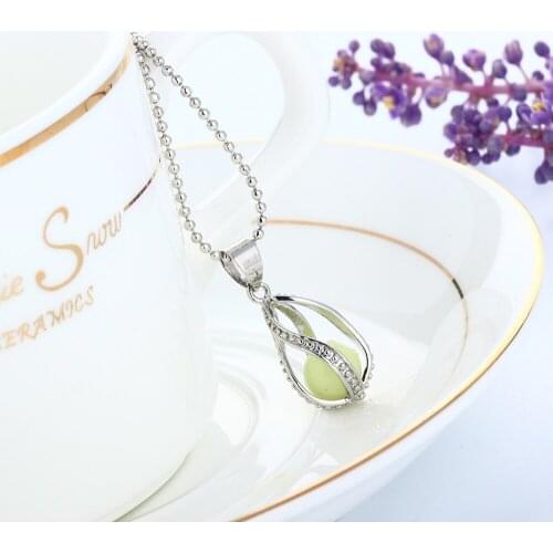 KINYOUBI Jewelry Pendants
