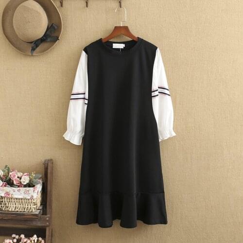 Women plus sizes White sleeves black self stitching long sleeve college style cotton knee-length skirt Girls under 220 Pounds