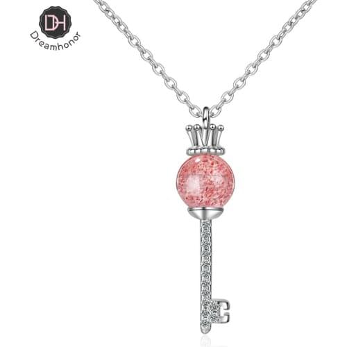 Dreamhonor 2021 Fashion Romantic Crown Key 925 Sterling Silver Strawberry Crystal Pendant Necklaces Jewelry Accessory
