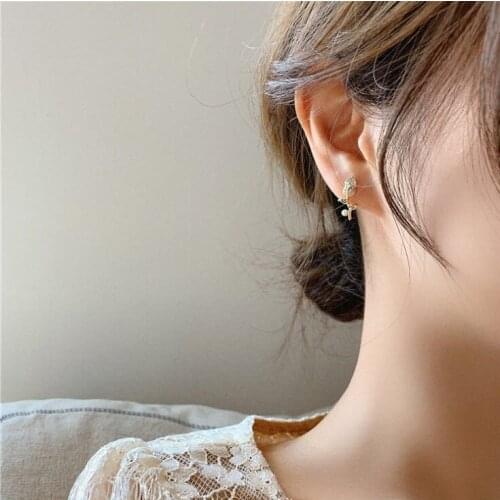 Canbullato Stud Earrings