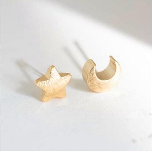 Fashion stud earrings monn and star stud earrings for women