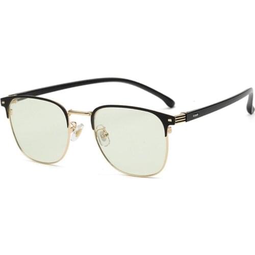 New 2021 Anti-Blue Glasses Man Male Tr90 Mirror Legs Polarized Light Discoloration Without Degree Flat Lenses Female