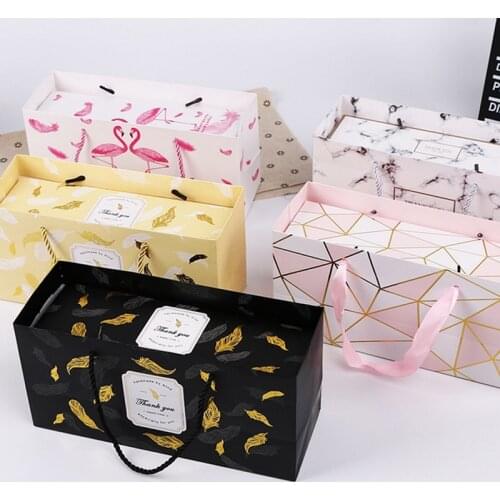 1xCreative Flamingo Gift Box Marble Paper Bag Nougat Cookies Tote Bags Wedding Chocolate Cake Packing Paper Boxes Party Supplies
