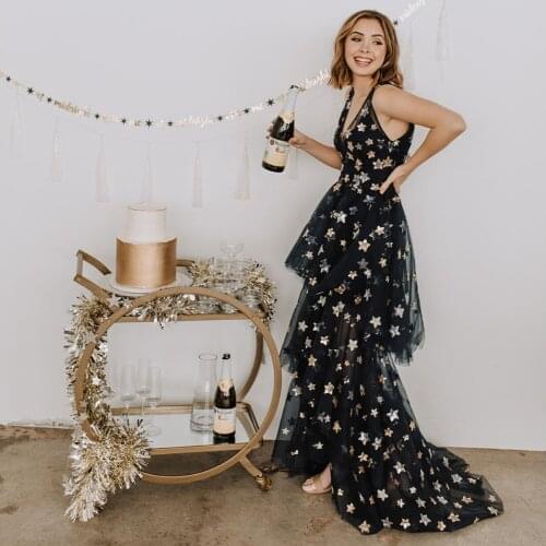 Black Evening Dresses Star Sequined Tiered Skirts Deep V Neck Mermaid Prom Dress A Line Formal Vestidos De Novia