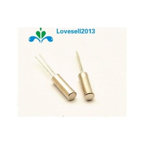 100Pcs 32.768KHz 32768HZ Crystal Oscillator 2 x 6 mm NEW
