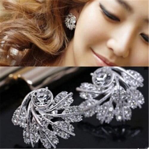 Fresh and Full of Crystal Leaves Earrings Snowflakes Ear Studs for Women