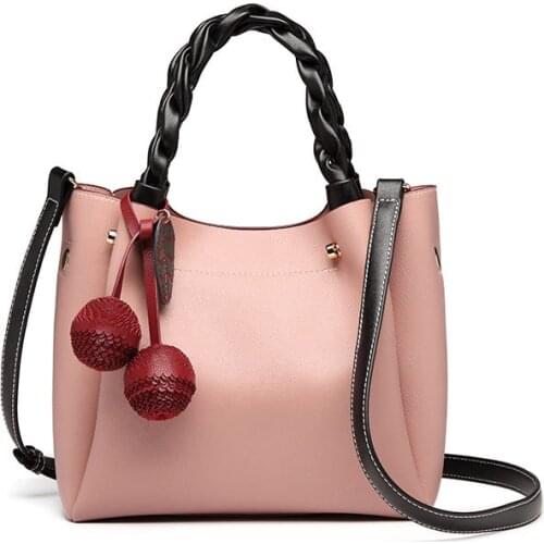 Spring And Summer Fashion Bucket Bag Women 2021 New Versatile Ins Messenger Bag Fashion Large Capacity Handbag
