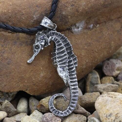 Whales Fluke Tail Pendant Necklace Knot Whales Tail Necklace