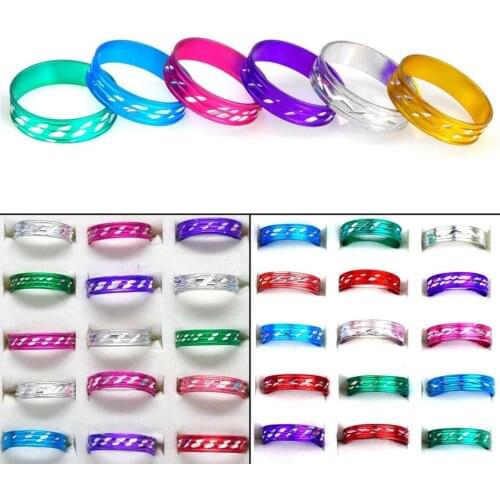 Wholesale 50pcs lots Band Rings Fashion Charm Jewelry Men Women Mix Colored Aluminum ring Size 17-19mm Drop Ship